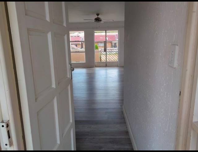 3 BEDROOM TOWNHOUSE FOR SALE IN BRACKENDOWNS